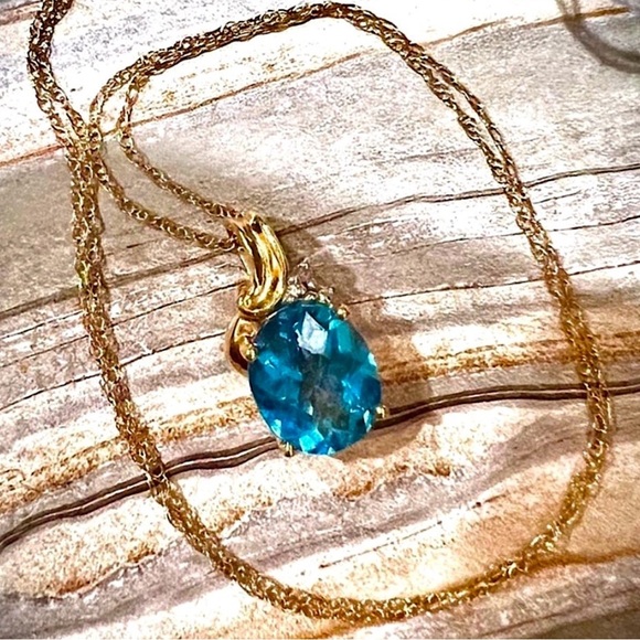 Vintage Solid 10K Gold Blue Topaz diamond pendant plus 10k 18” chain - Picture 11 of 12